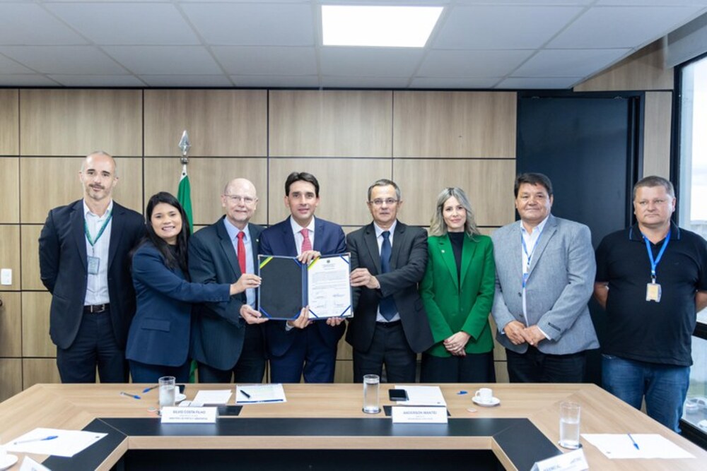 ordem de serviço para obras do aeroporto de Santa Rosa