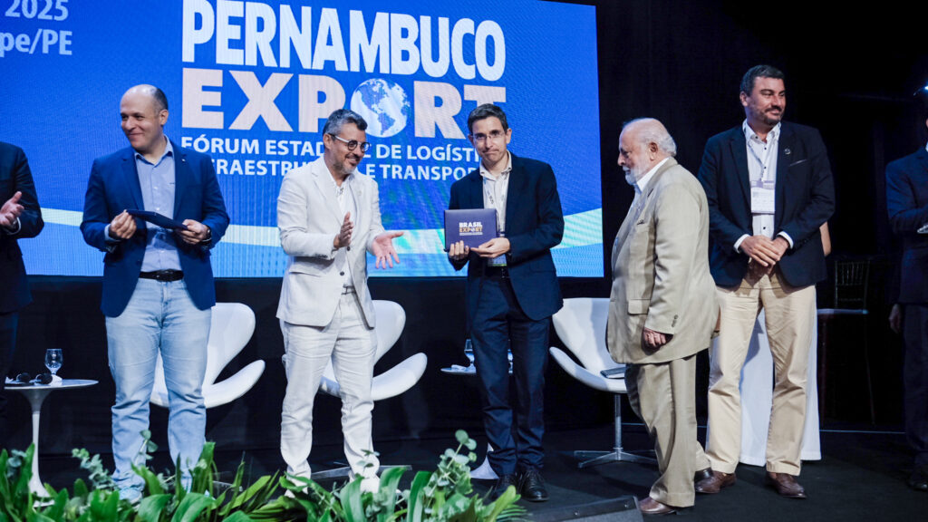 Executivos da Maersk e da Aena Brasil tomam posse como conselheiros
