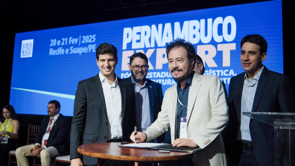 Complexo do Recife firma contratos com vencedores de leilões de arrendamento