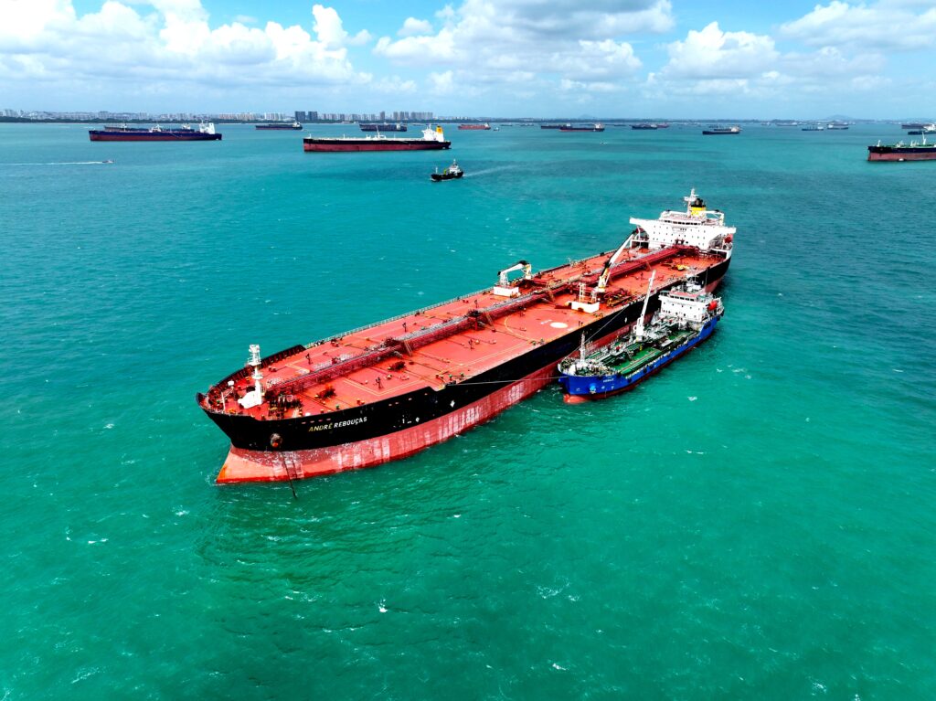 Petrobras abastecimento Singapura