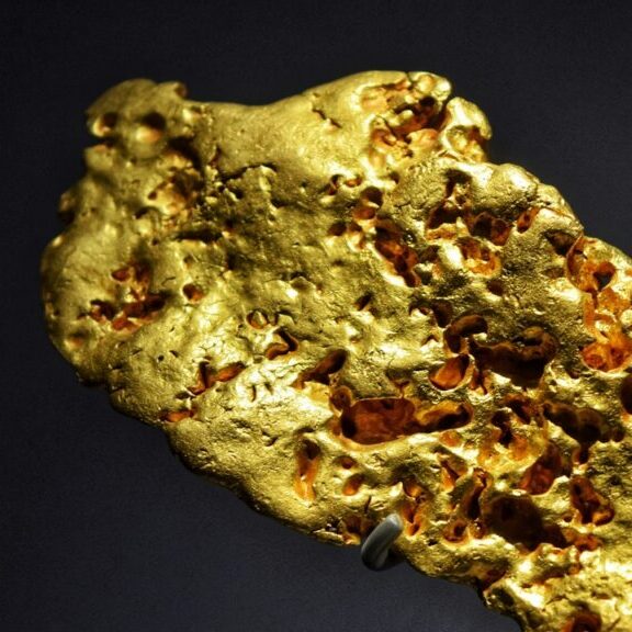 Imagem destacada de Setor mineral critica projeto sobre rastreabilidade do ouro aprovado na Câmara