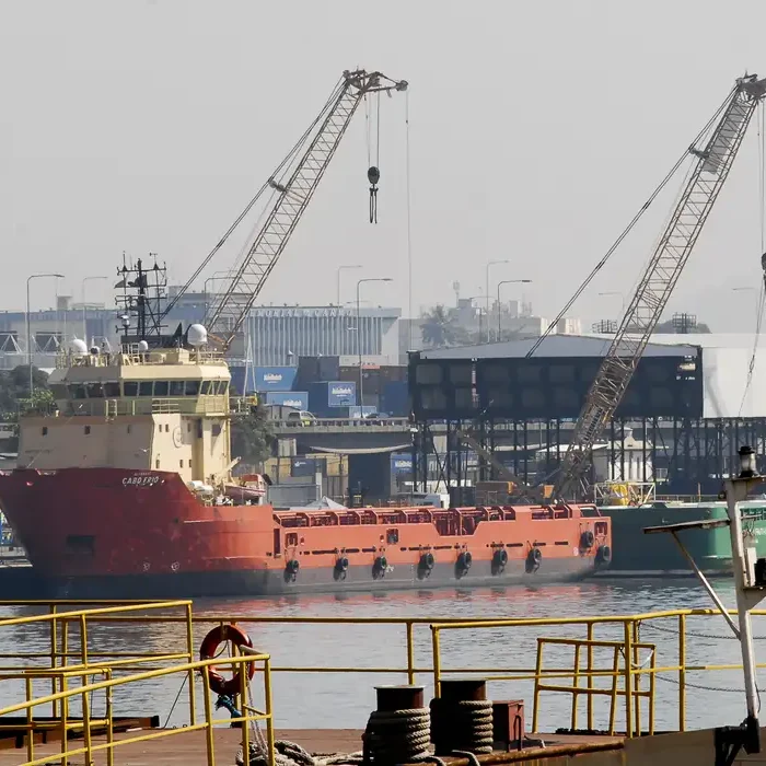 Imagem destacada de PF e Receita combatem fraude de R$ 86 bilhões em alfândega no Rio