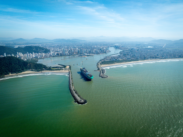 Imagem destacada de Marinha restabelece praticabilidade total da barra do Porto de Itajaí