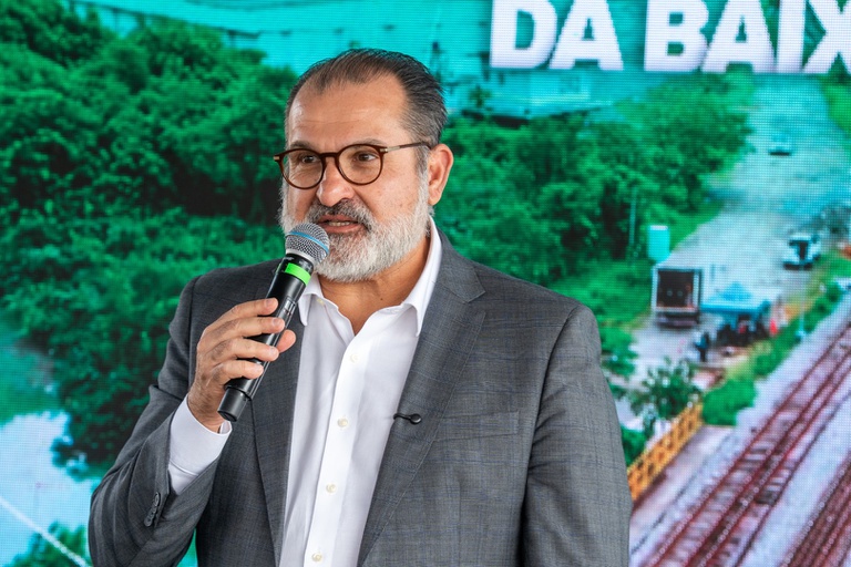Ministro George Santoro