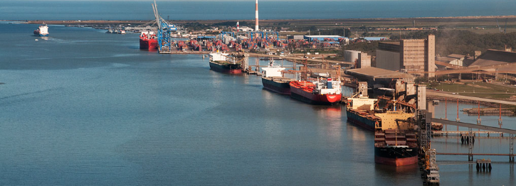 Governo inicia discussão para regulamentar etanol em navios