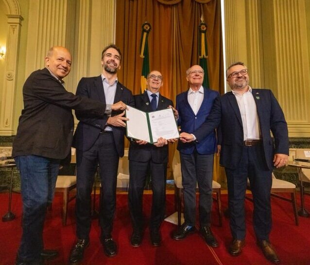 Imagem destacada de CMPC recebe licença para fábrica de celulose de R$ 27 bilhões no RS