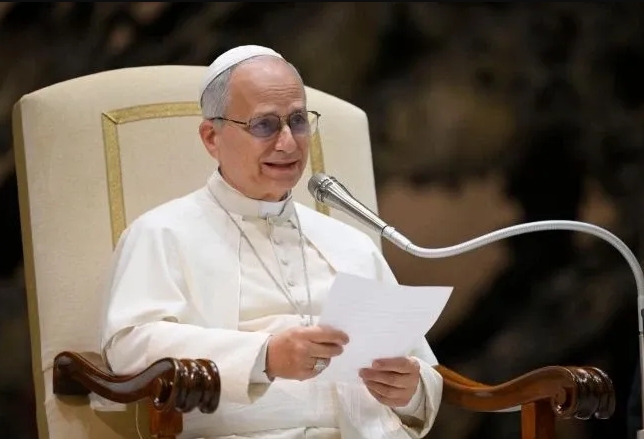 Imagem destacada de Papa Leão XIV anuncia cirurgia para remover nódulo no pulmão