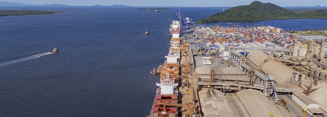 Portos do Paraná propõe novas regras para atracação no Porto de Paranaguá