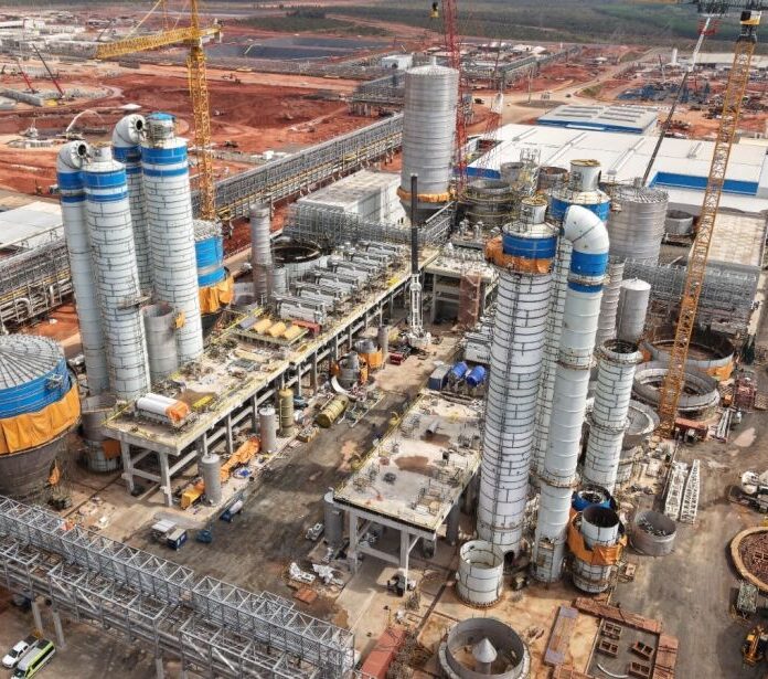 Imagem destacada de MS autoriza desapropriação de áreas para acesso à fábrica de celulose